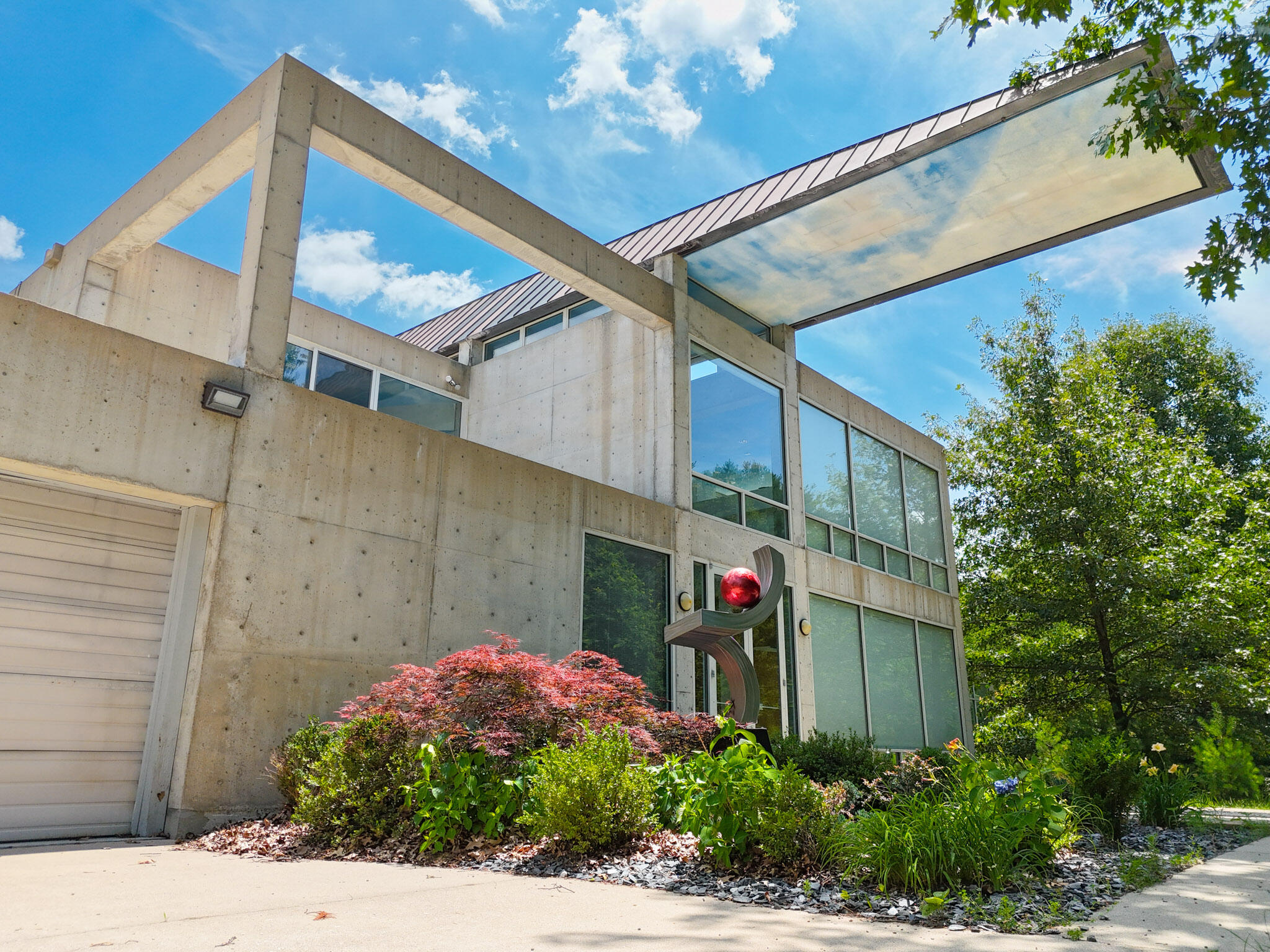 8692 East 200 South Knox, IN 46534 - Photo 3 of 101 2048x1536