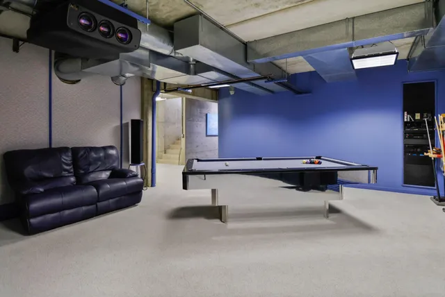 $1,599,000 | 8692 East 200 South, Knox, IN 46534