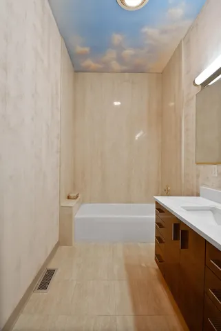 $1,599,000 | 8692 East 200 South, Knox, IN 46534