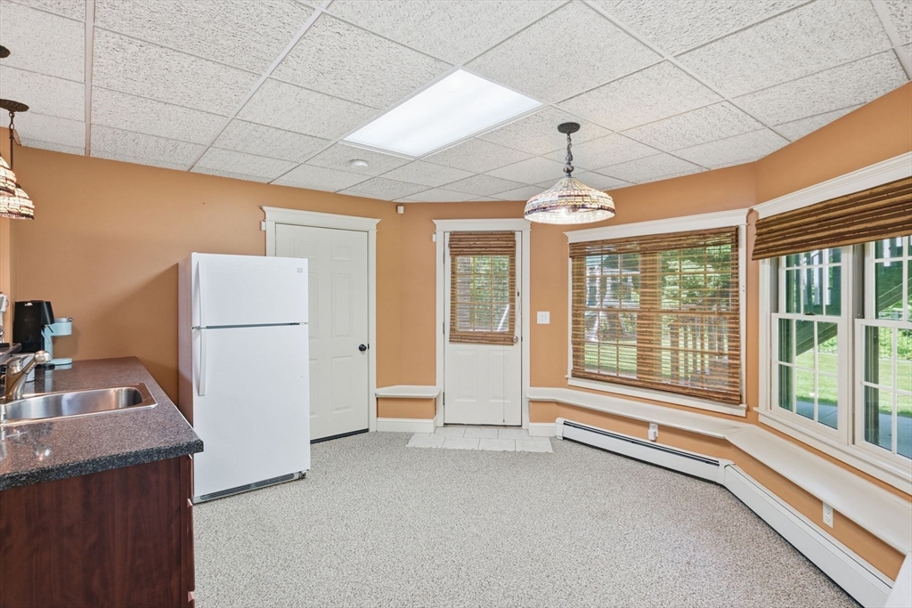 2 Highview Circle Wilbraham, MA 01095 - Photo 32 of 42
