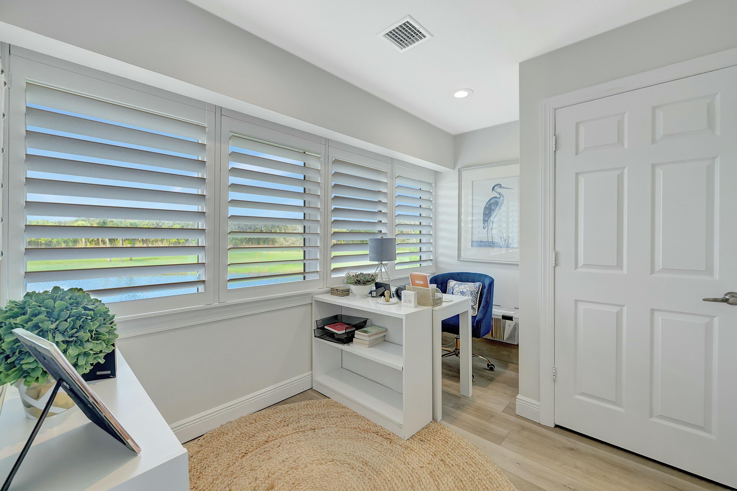 5617 Southeast Foxcross Place Stuart, FL 34997 - Photo 16 of 34 tempImagewsVW63