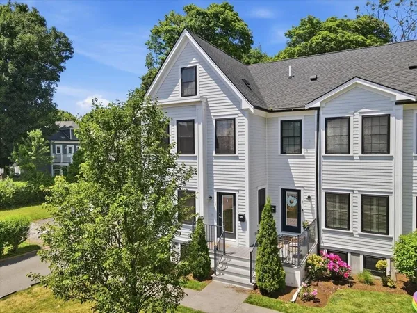 $849,900 | 21 Chickatawbut Street, Unit 1, Boston, MA 02122
