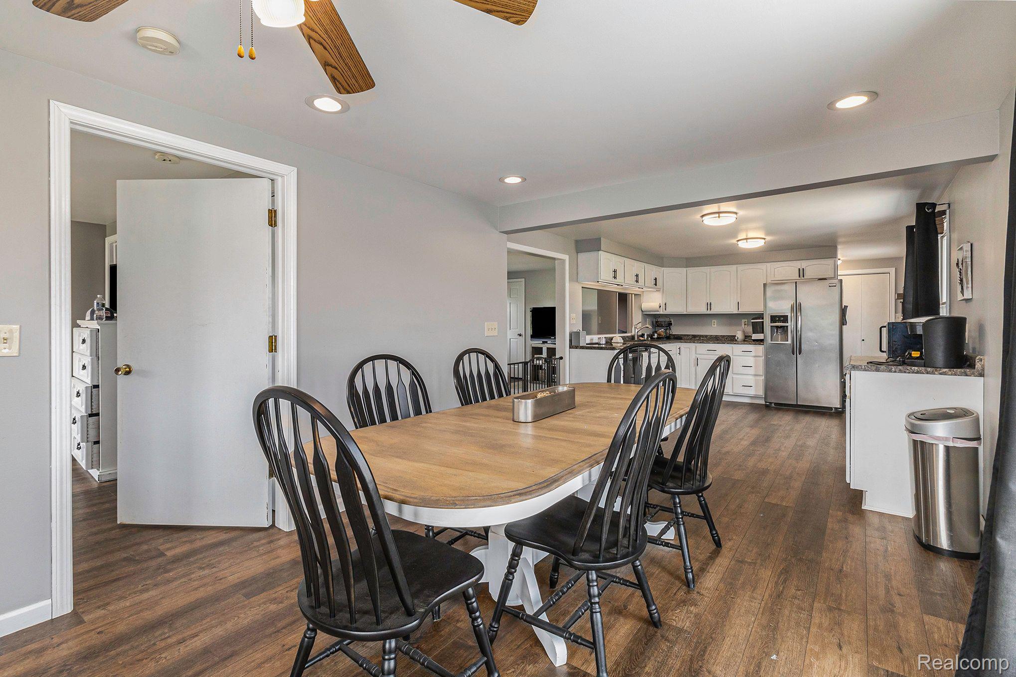 113 East Hibbard Road Owosso, MI 48867 - Photo 15 of 41 Gallery Image 15