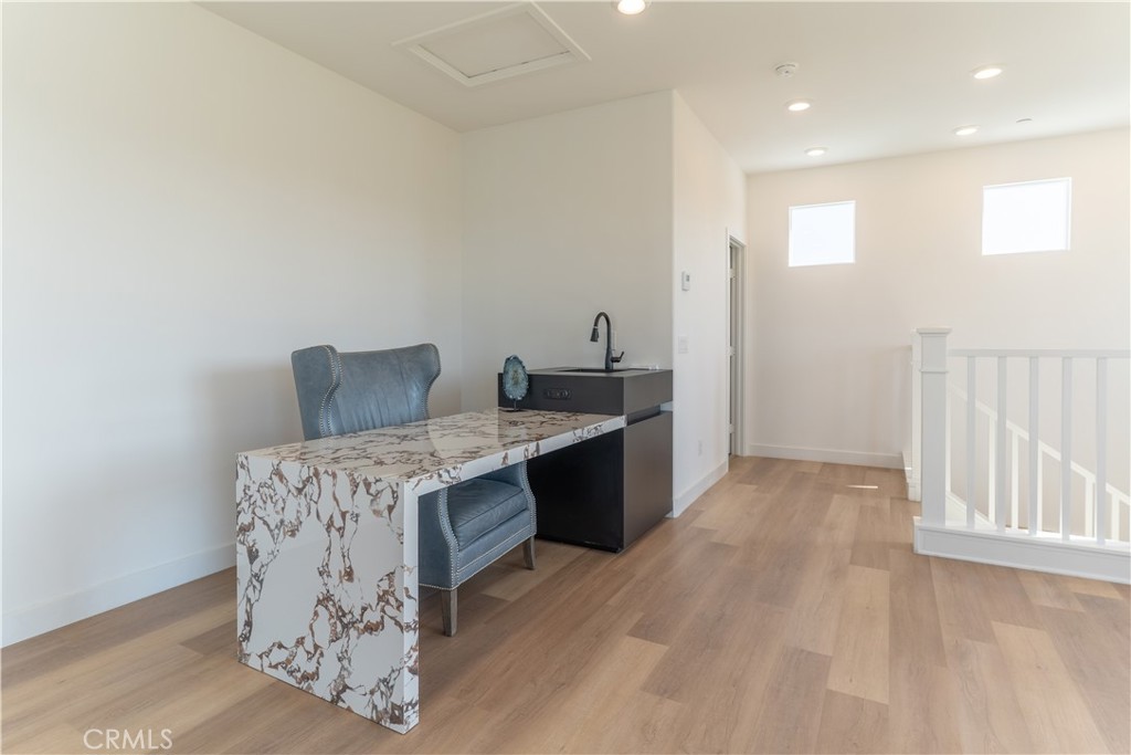 301 Baluster Irvine, CA 92618 - Photo 28 of 32