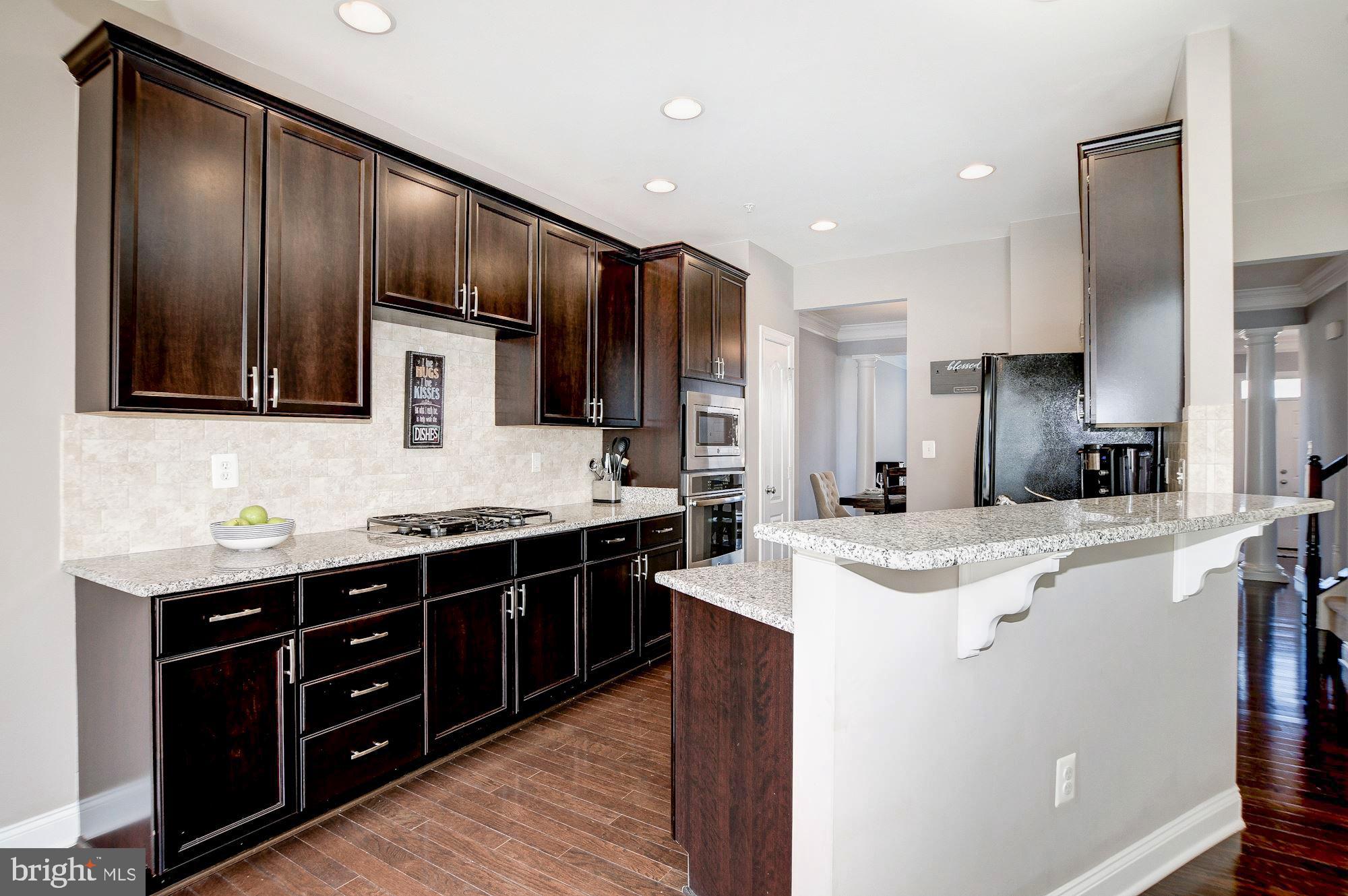 7664 Elmcrest Road Hanover, MD 21076 - Photo 8 of 43