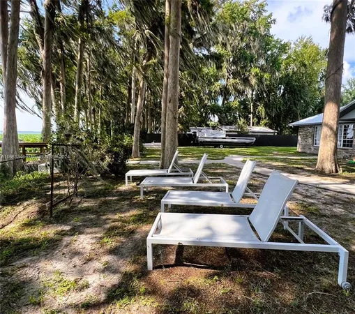 $565,000 | 15618 Highway 301, Hawthorne, FL 32640