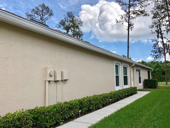 $1,960 | 5804 Autumn Shire Drive, Zephyrhills, FL 33541