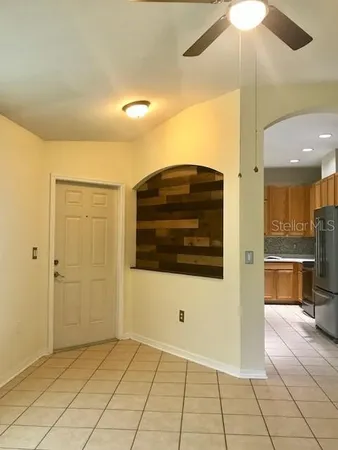$1,960 | 5804 Autumn Shire Drive, Zephyrhills, FL 33541