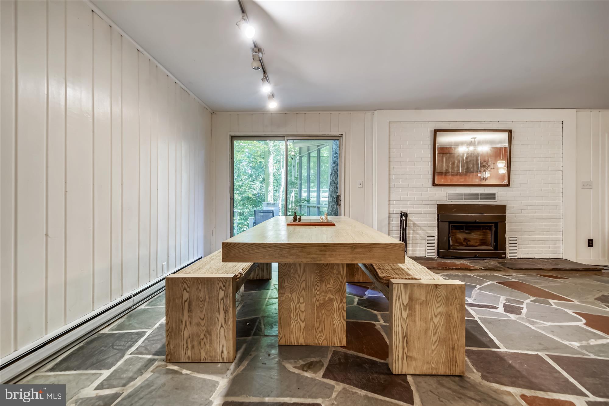 14711 Reserve Road Accokeek, MD 20607 - Photo 18 of 63 Dining room