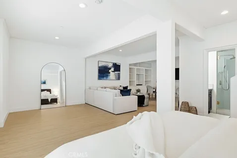 $2,698,000 | 12344 Circula Panorama Place, Santa Ana, CA 92705