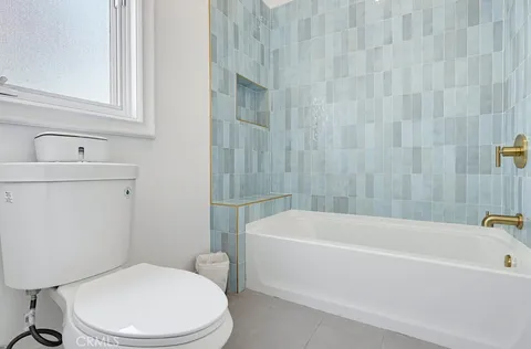 $2,698,000 | 12344 Circula Panorama Place, Santa Ana, CA 92705