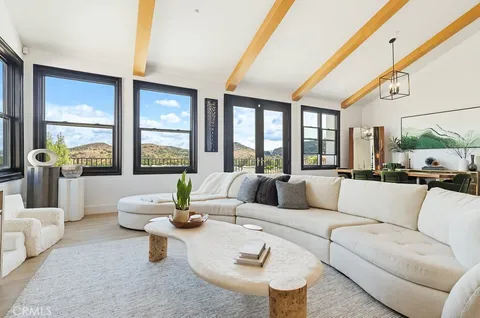 $2,698,000 | 12344 Circula Panorama Place, Santa Ana, CA 92705