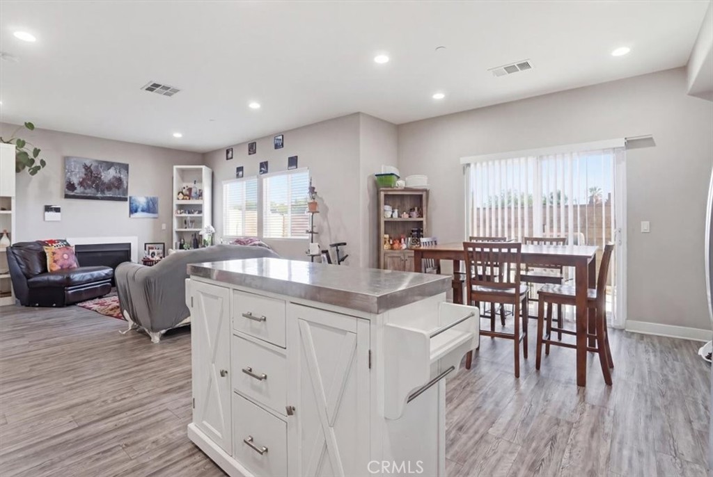 10128 Camino De Rosa Riverside, CA 92503 - Photo 2 of 134