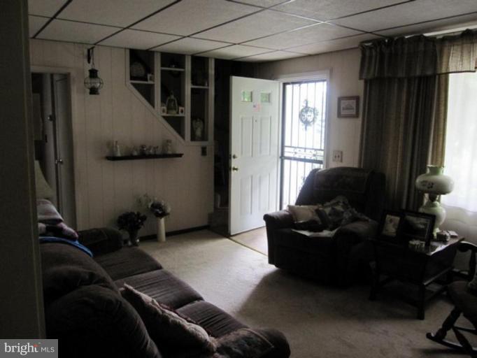 5324 Forge Road White Marsh, MD 21162 - Photo 4 of 6 Living Room