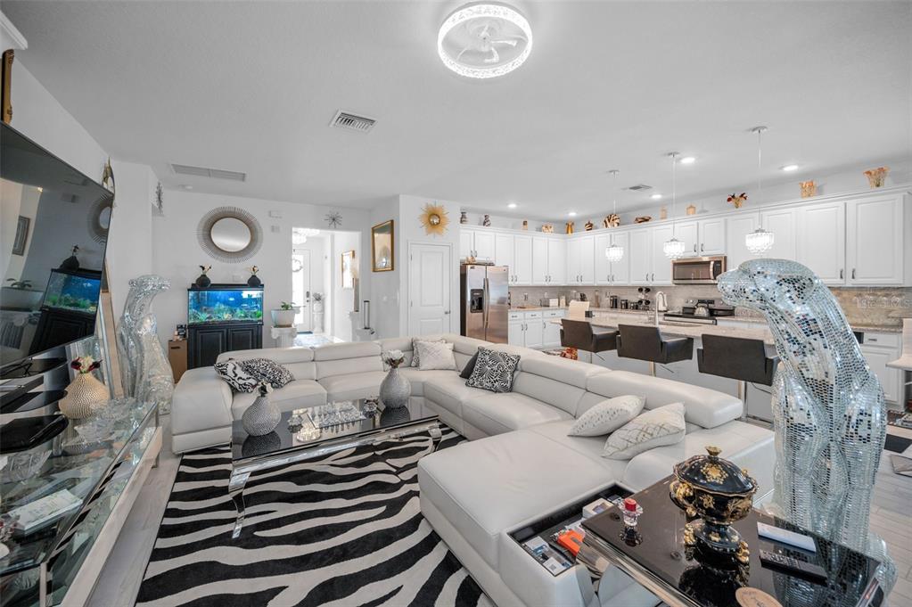 944 Old Windsor Way Spring Hill, FL 34609 - Photo 11 of 59