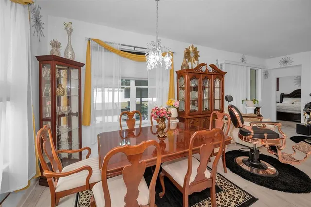 $370,000 | 944 Old Windsor Way, Spring Hill, FL 34609