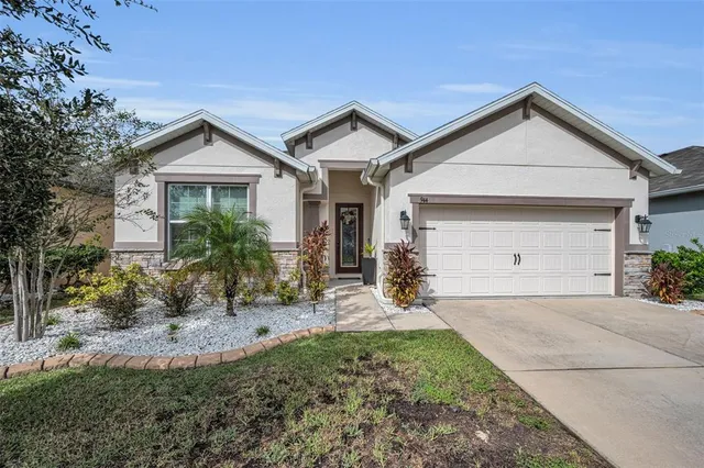 $370,000 | 944 Old Windsor Way, Spring Hill, FL 34609