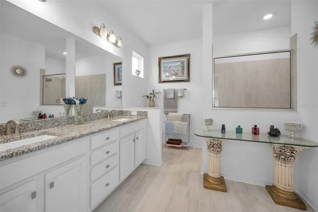 $370,000 | 944 Old Windsor Way, Spring Hill, FL 34609