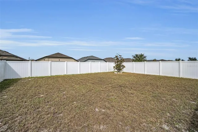 $370,000 | 944 Old Windsor Way, Spring Hill, FL 34609
