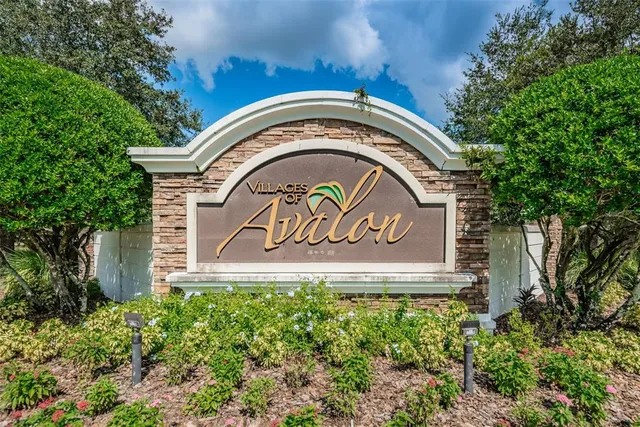 $370,000 | 944 Old Windsor Way, Spring Hill, FL 34609