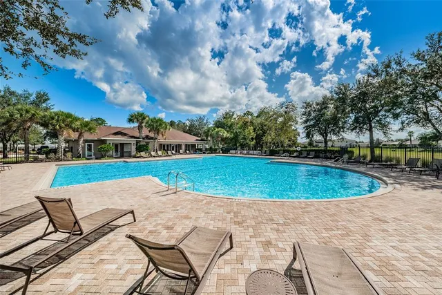 $370,000 | 944 Old Windsor Way, Spring Hill, FL 34609