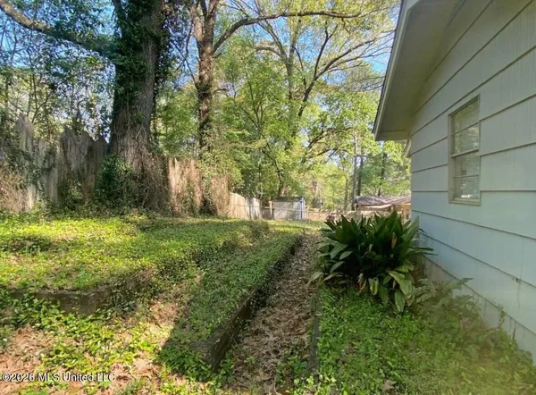 $53,500 | 1955 Ventura Drive, Jackson, MS 39204