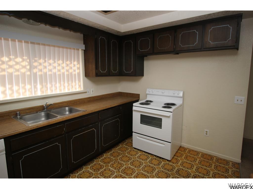 1945 Balsa Road Bullhead City, AZ 86442 - Photo 5 of 23 Gallery Image 5