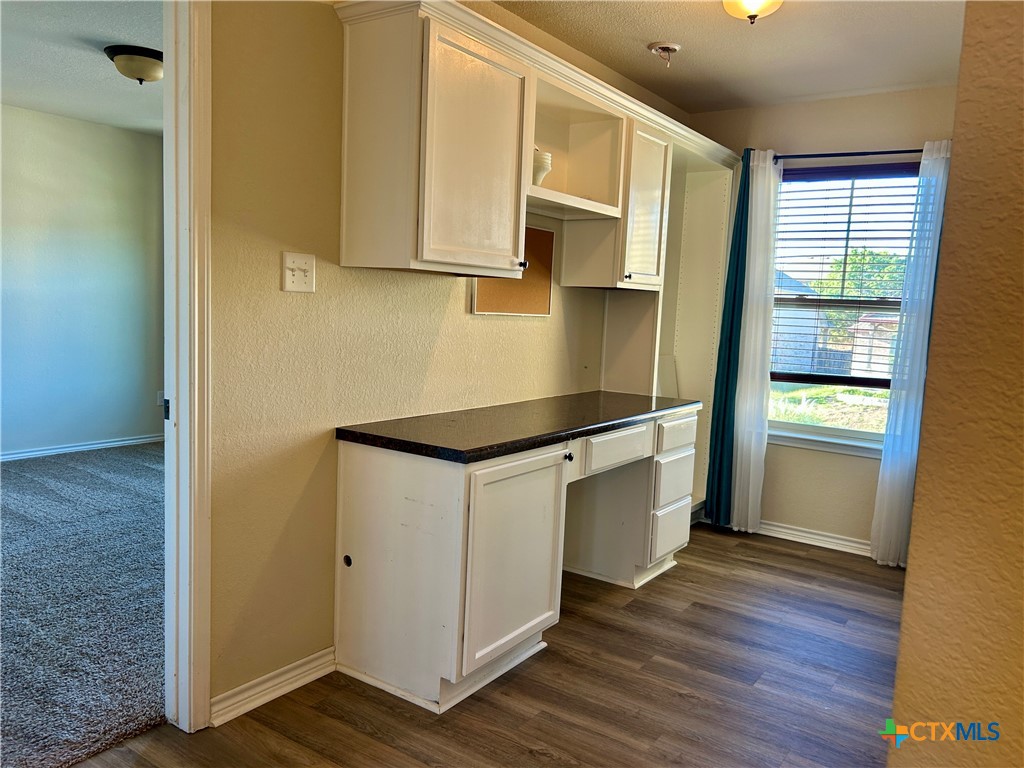 5215 Siltstone Loop Killeen, TX 76542 - Photo 25 of 31 Upstairs Loft office area