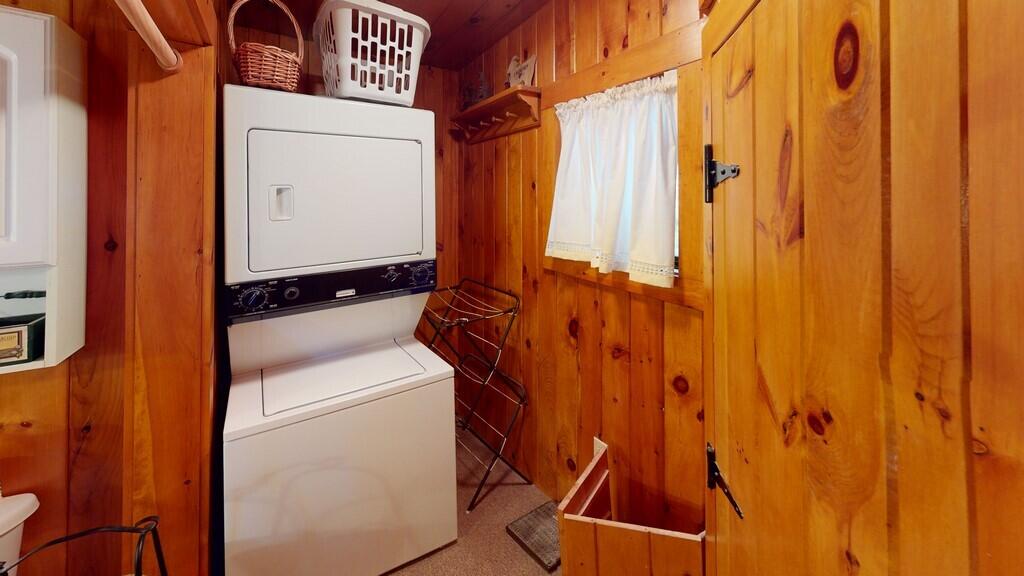 1031 Deep Cove Road Millinocket, ME 04462 - Photo 32 of 99 1031-Deep-Cove-Rd-Laundry