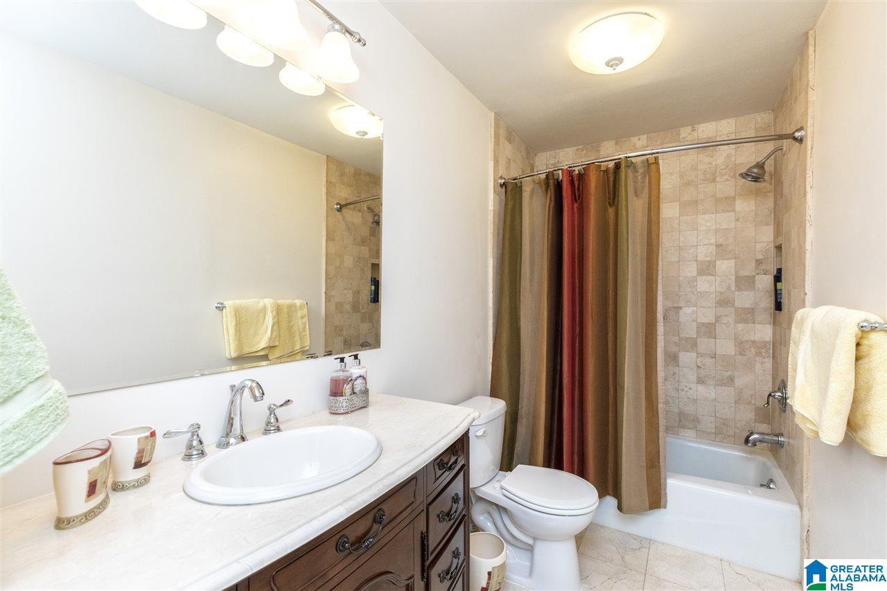 53 Shades Crest Road Birmingham, AL 35226 - Photo 16 of 26