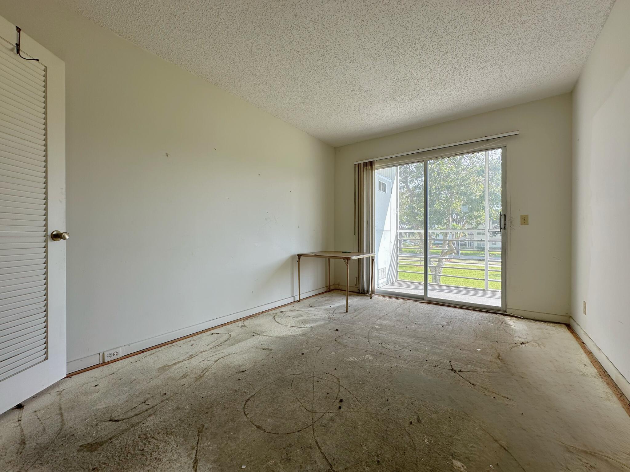 319 Preston H Boca Raton, FL 33434 - Photo 6 of 11 13