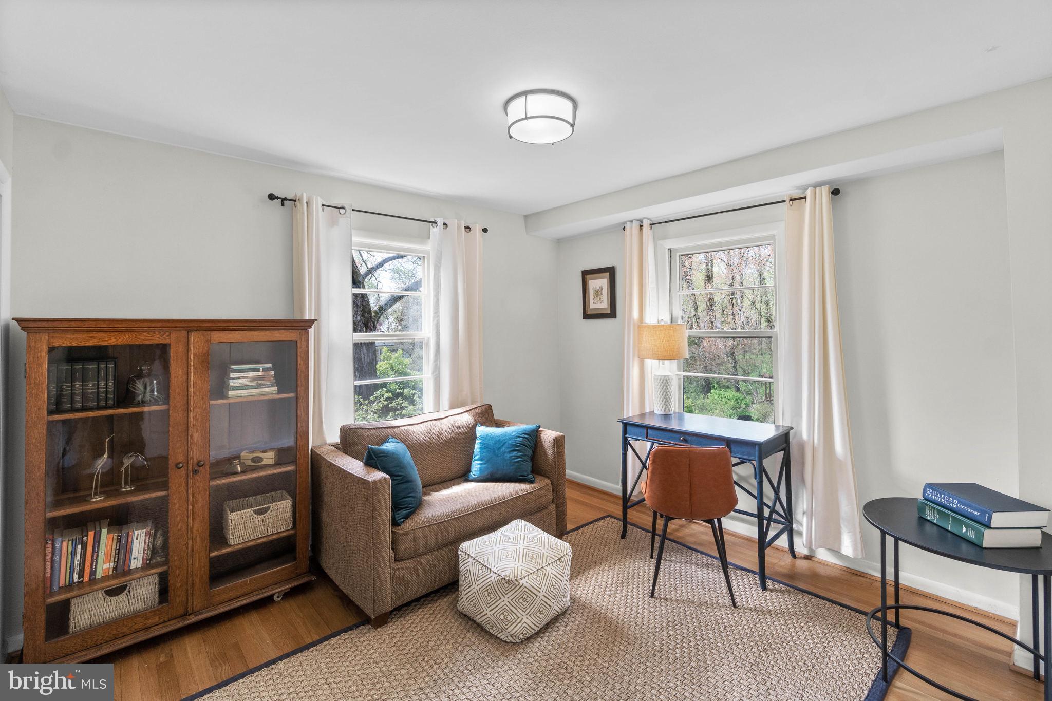 3916 Keith Place Annandale, VA 22003 - Photo 27 of 65 Bedroom / office on main level