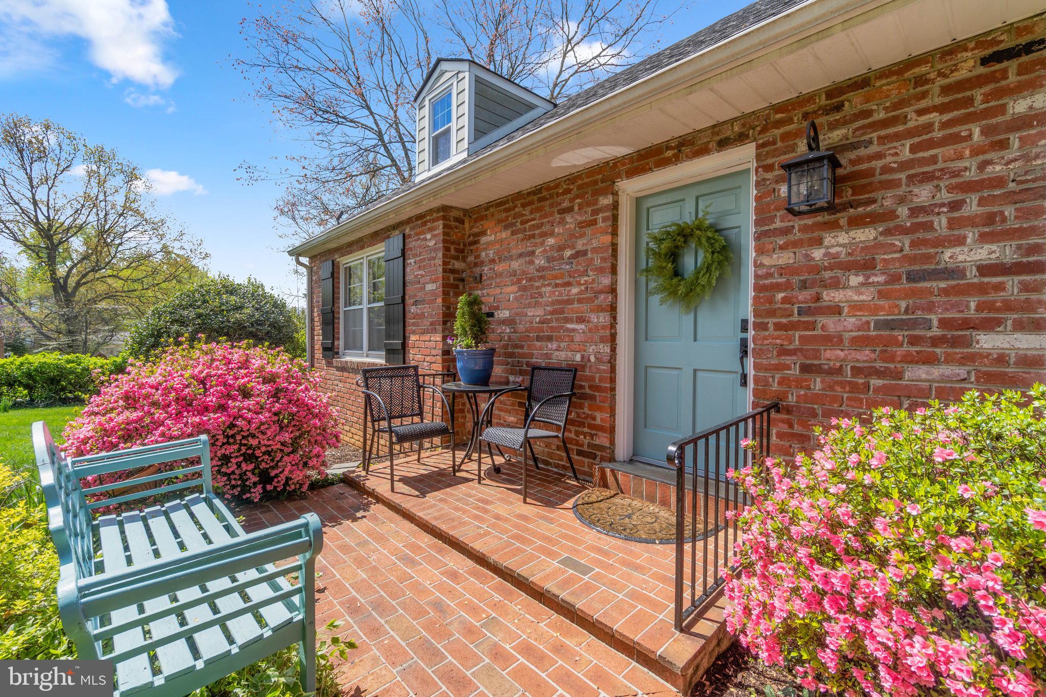 3916 Keith Place Annandale, VA 22003 - Photo 5 of 65 Roof replaced 2020