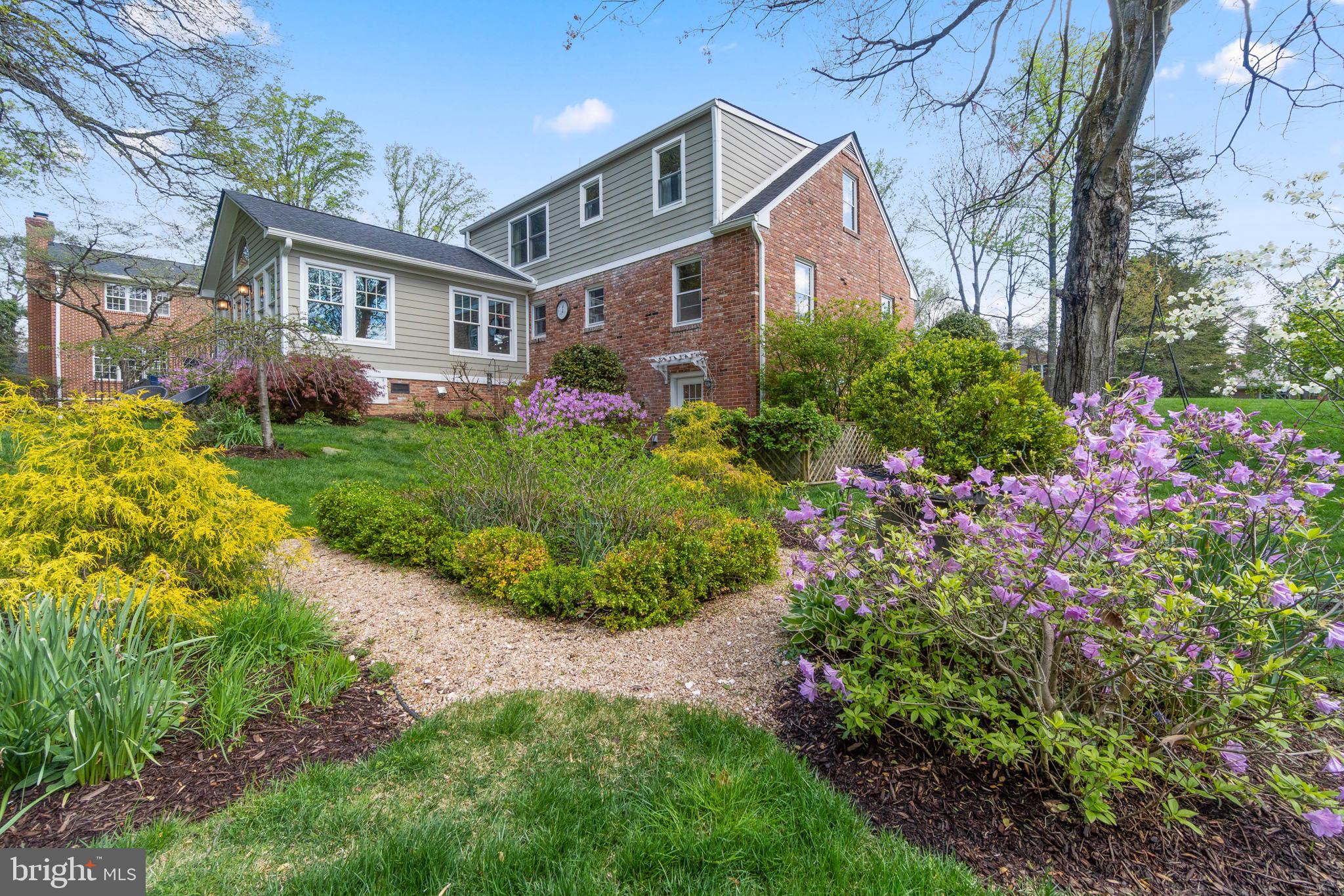 3916 Keith Place Annandale, VA 22003 - Photo 52 of 65 Pride of homeownership is so evident