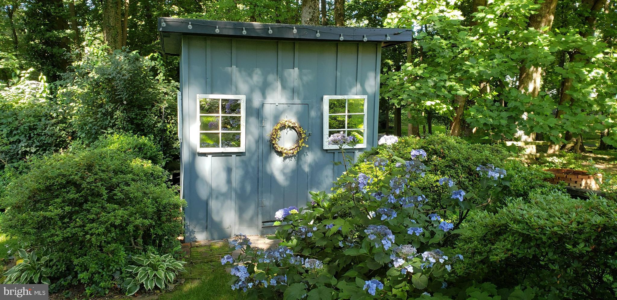 3916 Keith Place Annandale, VA 22003 - Photo 58 of 65 Even the shed was built in a charming way