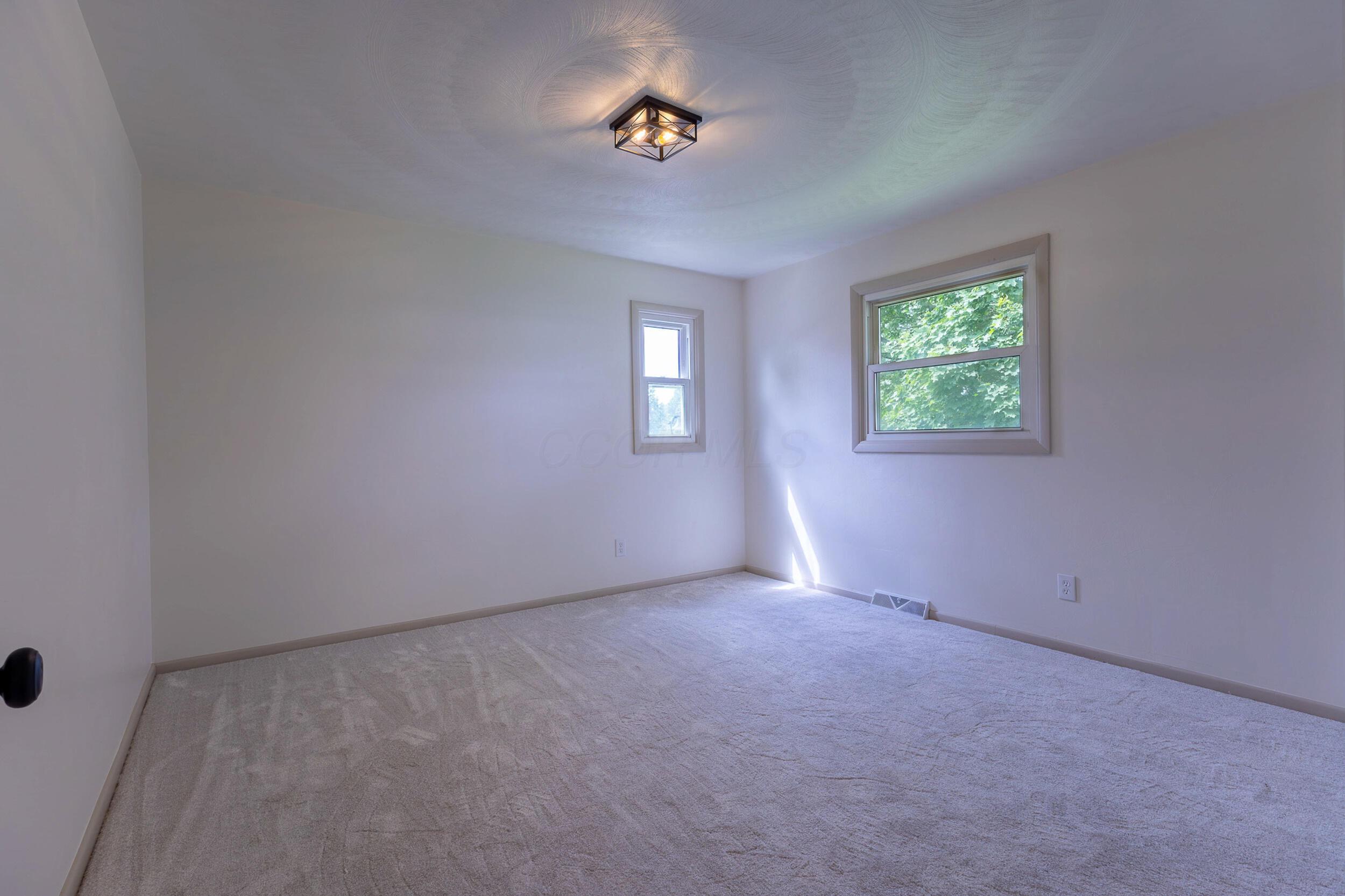 1341 Lusch Road Marion, OH 43302 - Photo 20 of 35 img_2232-hdr