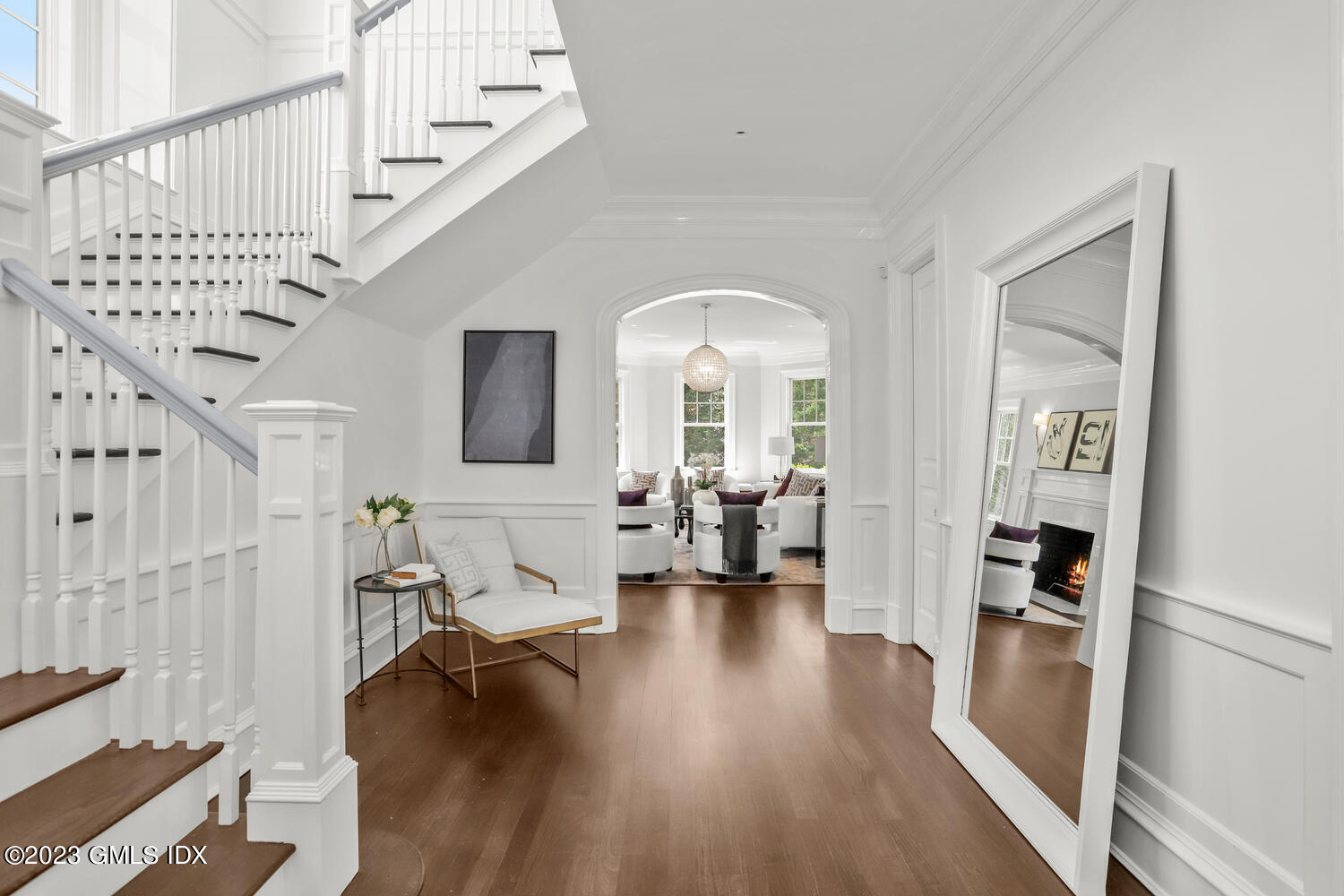 17 Wooddale Road Greenwich, CT 06830 - Photo 16 of 68 17 Wooddale Rd Greenwich CT-large-052-05