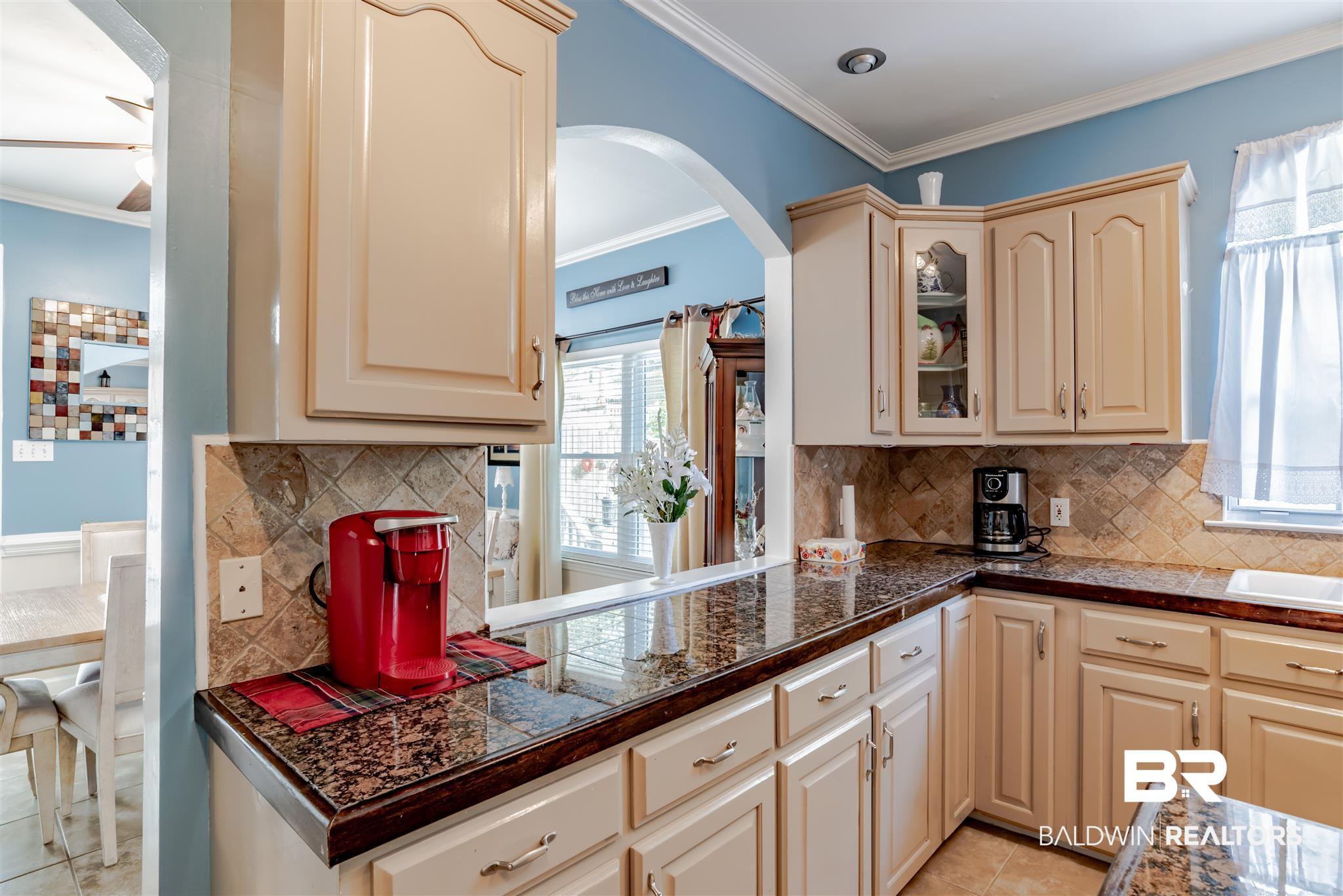 102 Creekside Drive Daphne, AL 36526 - Photo 12 of 34