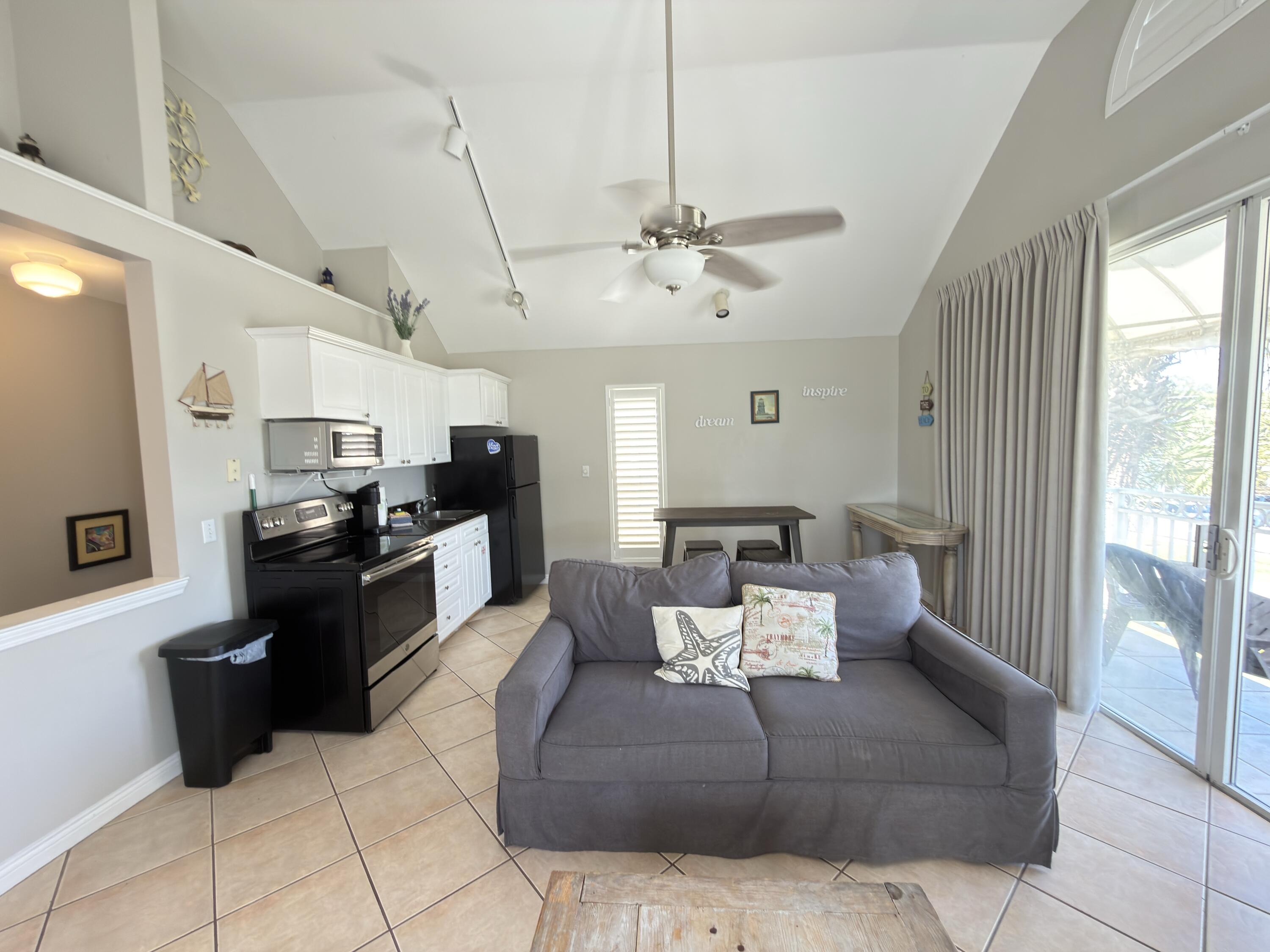 69 Crystal Beach Drive, Unit 8 Destin, FL 32541 - Photo 22 of 24 IMG_8661