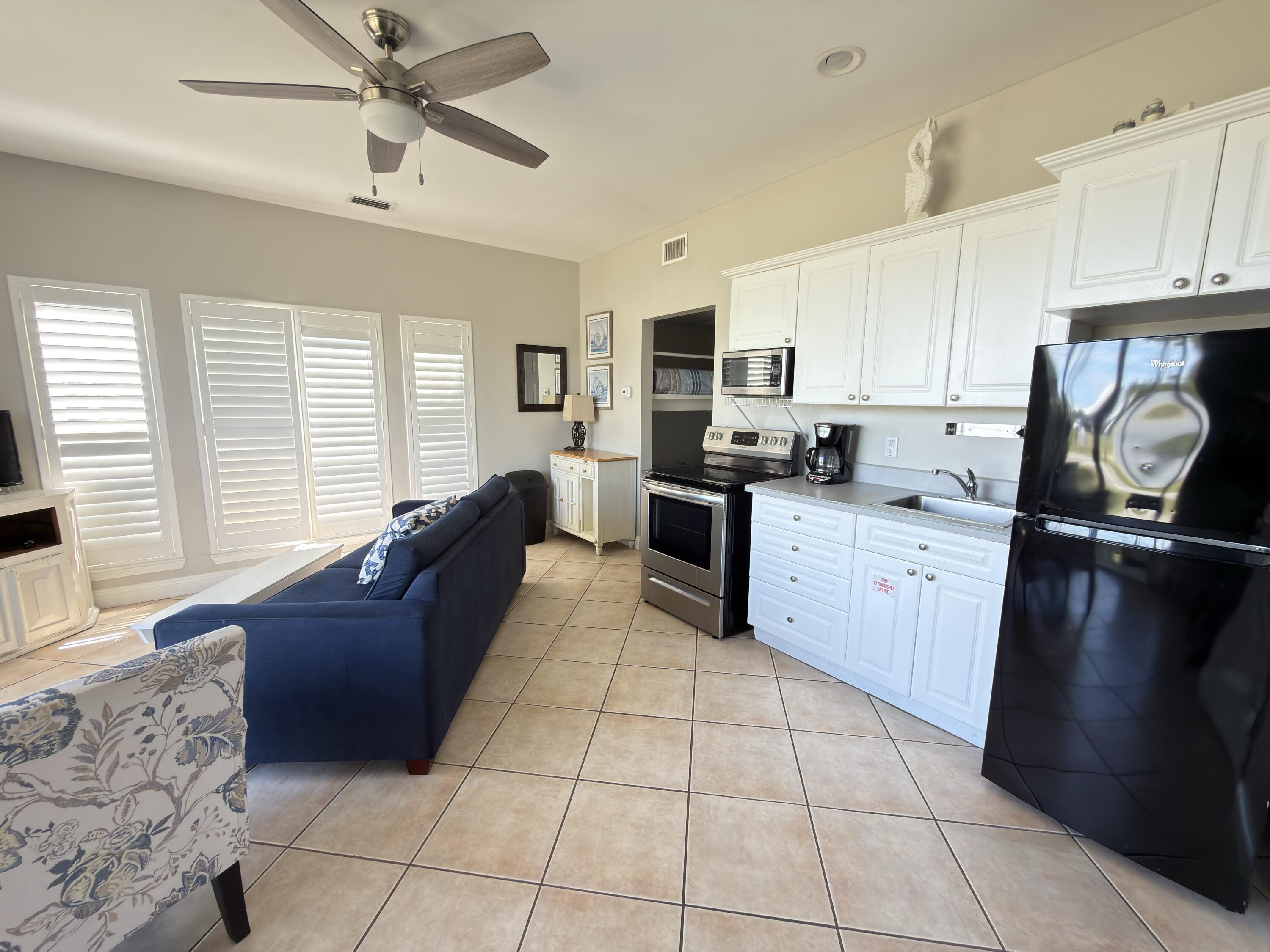 69 Crystal Beach Drive, Unit 8 Destin, FL 32541 - Photo 8 of 24 IMG_8641