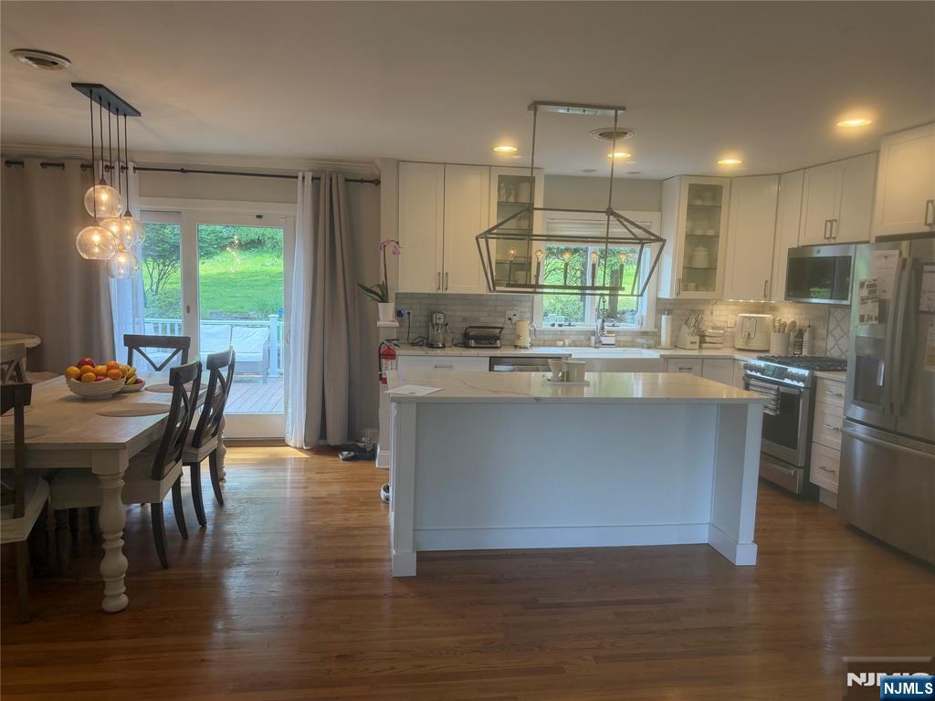 31 Clinton Lane Wayne, NJ 07470 - Photo 14 of 38
