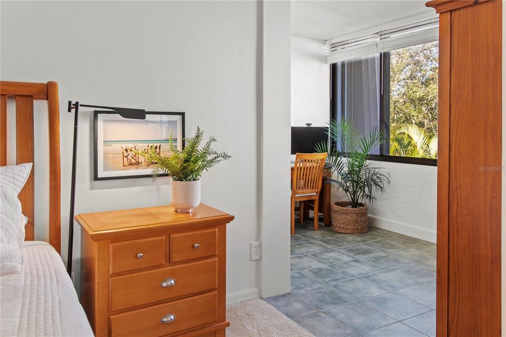 829 Bayport Way, Unit 829 Longboat Key, FL 34228 - Photo 21 of 58 a view of room with window and hallway
