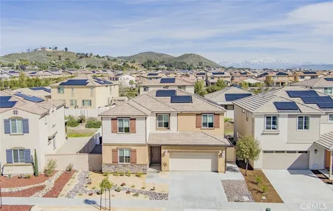 $639,999 | 24334 Fair Oaks Lane, Menifee, CA 92584