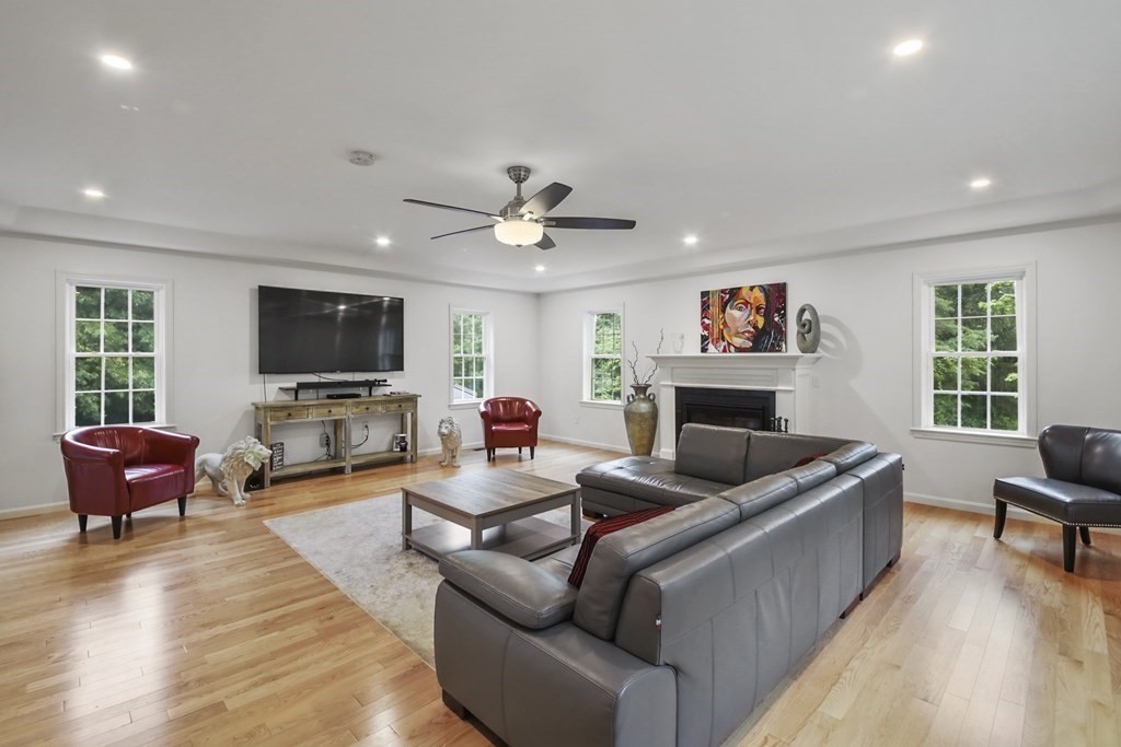 112 Main Street Rutland, MA 01543 - Photo 7 of 41