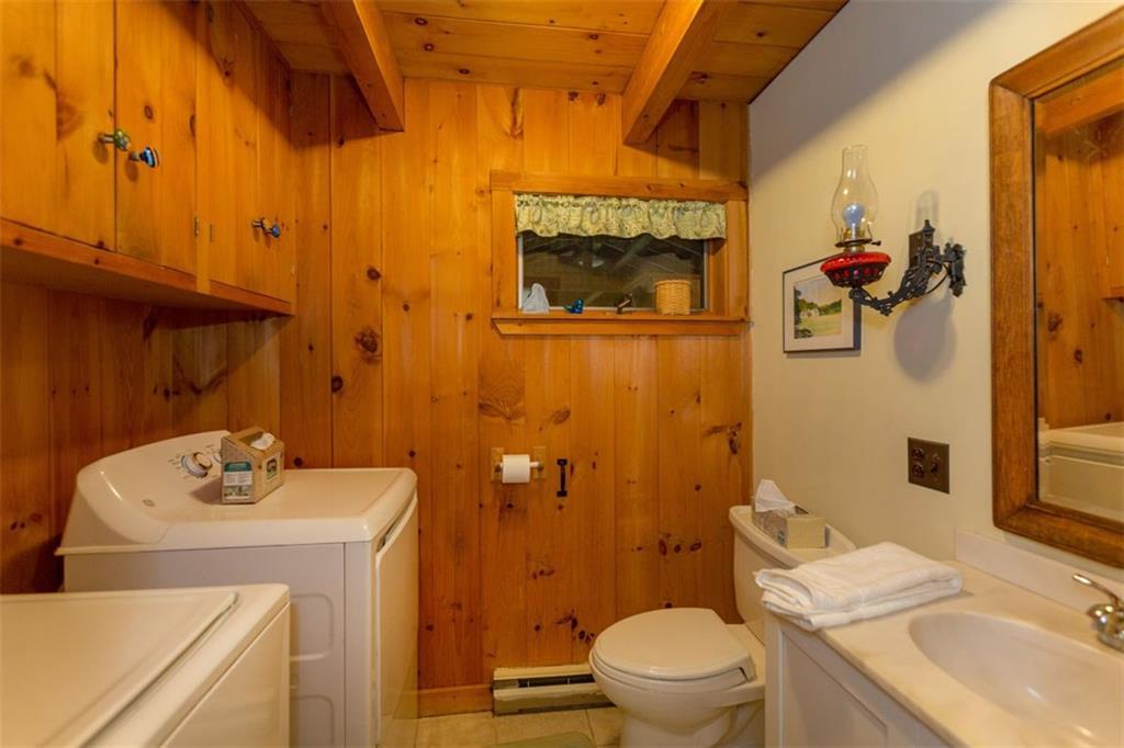 137 Middle Bay Road Brunswick, ME 04011 - Photo 15 of 31 Photo