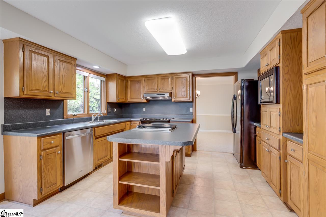 801 Miller Road Greenville, SC 29607 - Photo 13 of 35 Gallery Image 13