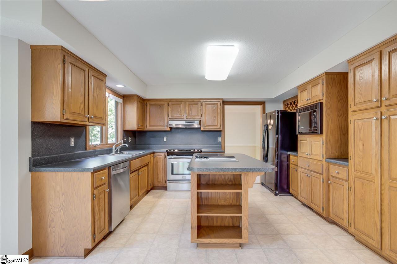 801 Miller Road Greenville, SC 29607 - Photo 14 of 35 Gallery Image 14