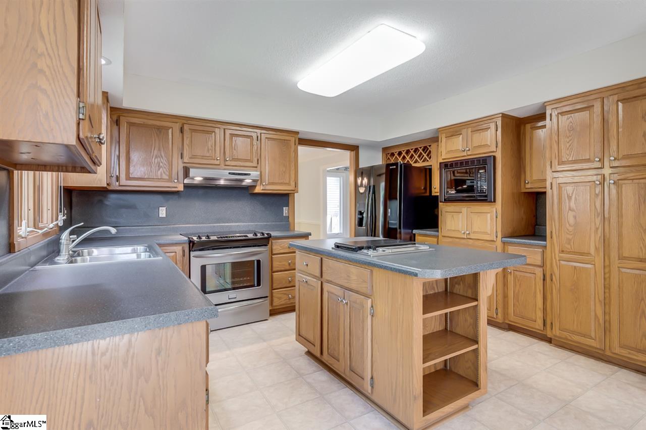 801 Miller Road Greenville, SC 29607 - Photo 15 of 35 Gallery Image 15