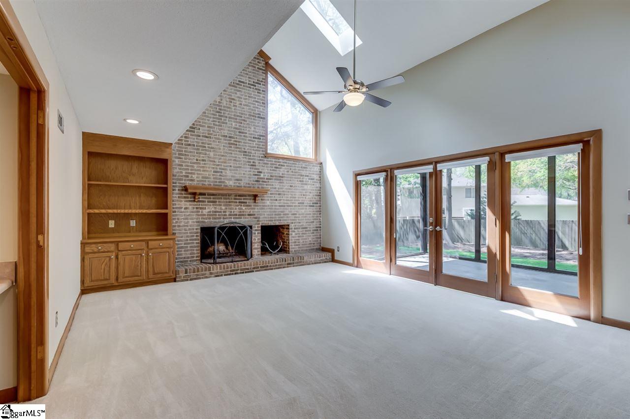 801 Miller Road Greenville, SC 29607 - Photo 9 of 35 Gallery Image 9