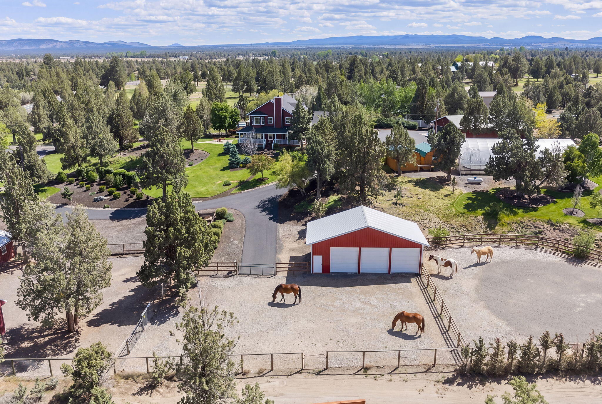61935 Ten Barr Ranch Road Bend, OR 97701 - Photo 98 of 124
